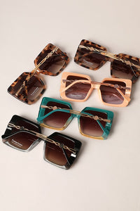 Tinted Large Lenses Sunglasses Butterfly Deco