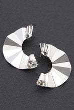 Curved Elegance Earrings