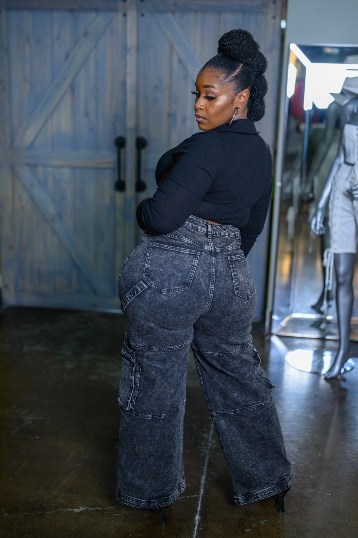 【AAKE】[UNISEX] BIG CARGO WASHED DENIM AAKE】[UNISEX] BIG CARGO WASHED DENIM