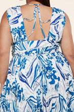 Summer Breeze Sleeveless Maxi Dress - Plus